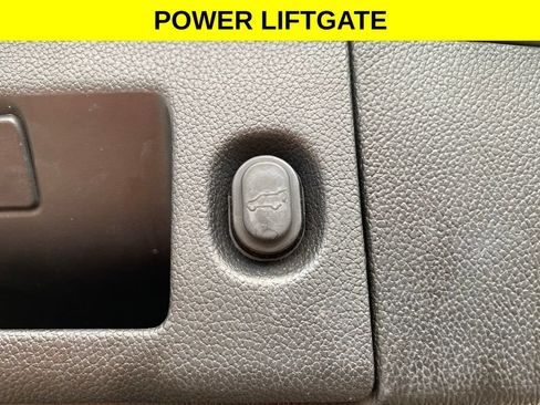 Used 2019 Chevrolet Tahoe LT AWD/4WD image 22
