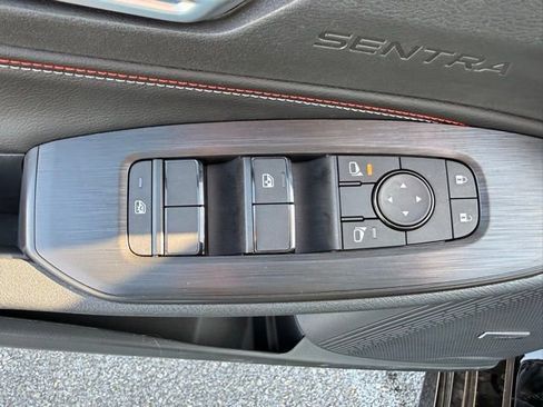 New 2026 Nissan Sentra SR w/ SR Premium Package FWD image 11