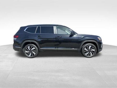 New 2025 Volkswagen Atlas SEL image 9