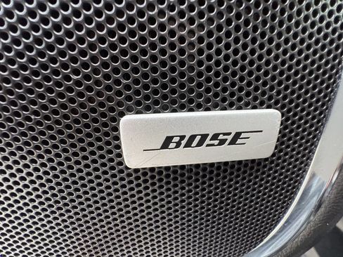 Used 2018 Chevrolet Suburban LT image 56