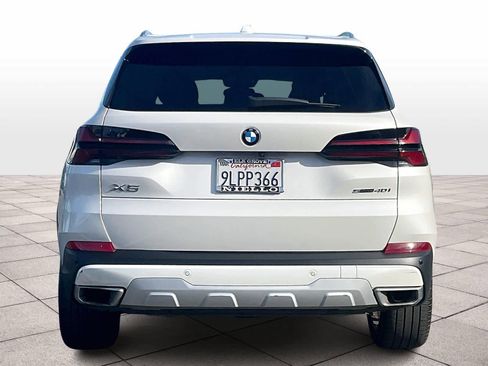 Used 2024 BMW X5 sDrive40i RWD image 6
