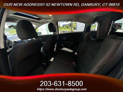 Used 2018 Honda HR-V EX image 14