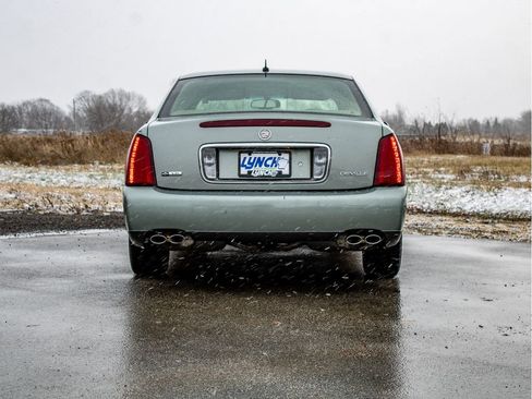 Used 2005 Cadillac De Ville w/ Equipment Group image 3