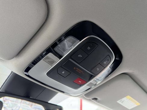 Certified 2023 Hyundai Santa Fe SEL AWD/4WD image 36