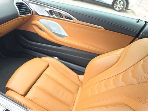 Used 2022 BMW M850i xDrive Convertible AWD/4WD image 9