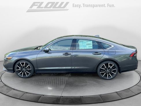 New 2026 Honda Accord Touring image 4