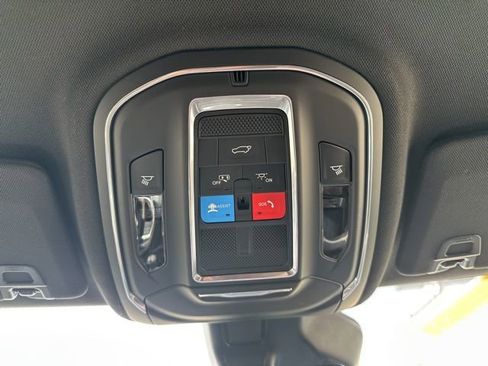 New 2026 Jeep Grand Cherokee L 4WD image 37