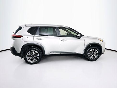 Used 2023 Nissan Rogue SV image 10