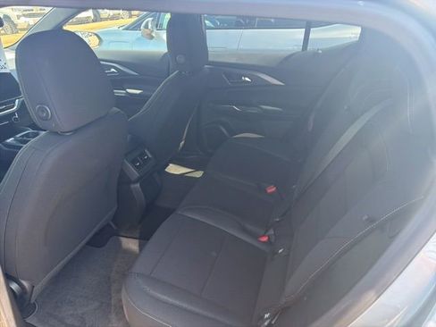Used 2026 Chevrolet Equinox EV LT FWD image 9