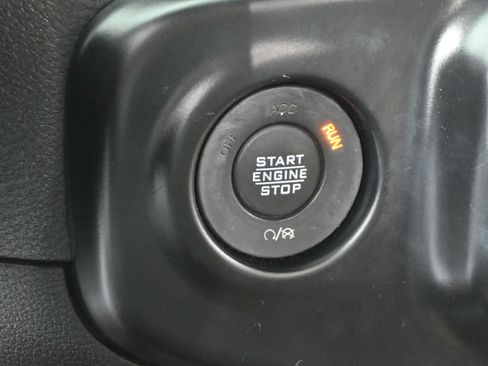 Used 2021 Jeep Wrangler Unlimited Rubicon AWD/4WD image 20