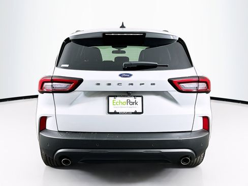 Used 2025 Ford Escape ST-Line w/ Tech Pack #1 image 7