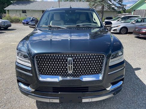 Used 2021 Lincoln Navigator L Reserve w/ Luxury Package AWD/4WD image 2