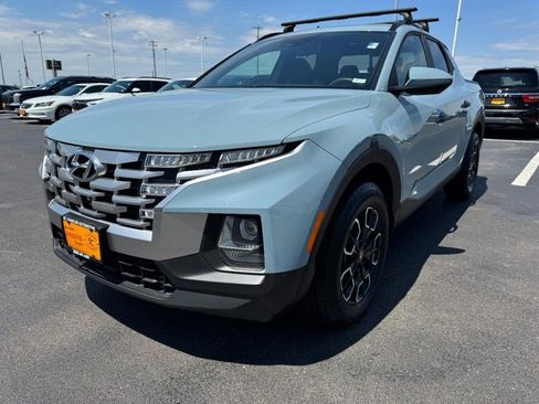 Used 2022 Hyundai Santa Cruz SEL w/ Activity Package FWD image 8
