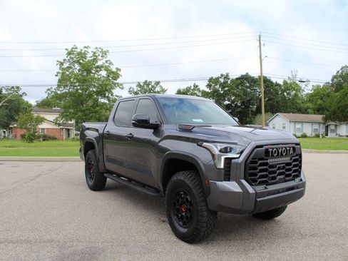 Used 2025 Toyota Tundra TRD Pro AWD/4WD image 3