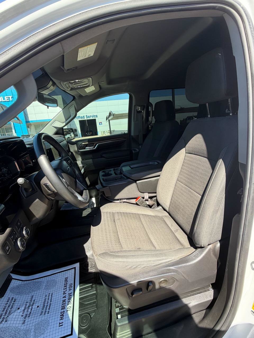 Used 2024 Chevrolet Silverado 1500 RST w/ Z71 Off-Road Package AWD/4WD image 9