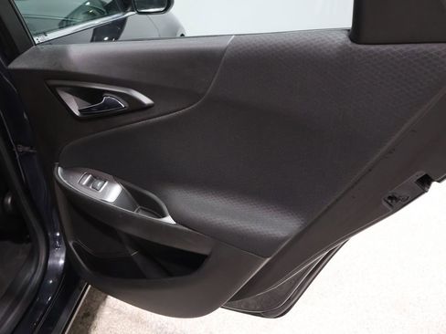 Used 2023 Chevrolet Malibu RS image 22