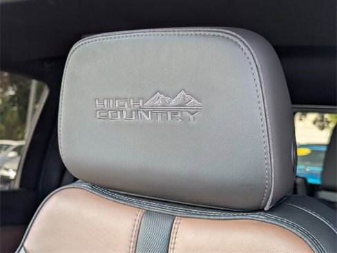 Used 2023 Chevrolet Silverado 3500 High Country w/ Technology Package image 20