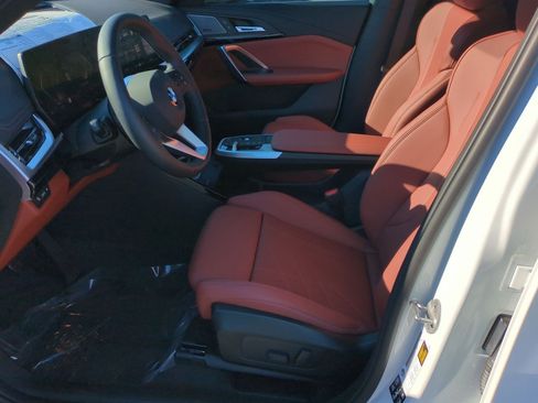 Certified 2026 BMW X1 xDrive28i w/ Technology Package AWD/4WD image 16