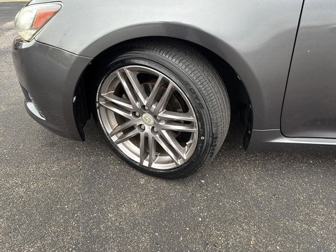 Used 2011 Scion tC FWD image 5