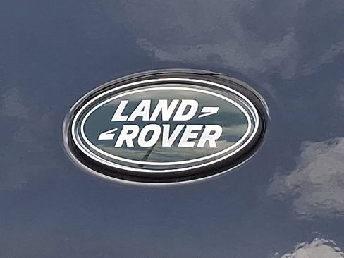 New 2026 Land Rover Discovery Dynamic SE AWD/4WD image 18