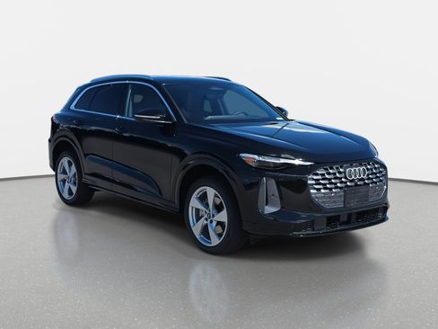 New 2025 Audi Q5 Premium Plus image 3