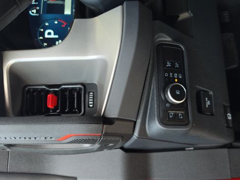 Used 2023 Ford Bronco Raptor AWD/4WD image 47