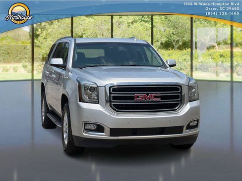 Used 2017 GMC Yukon SLT AWD/4WD image 7
