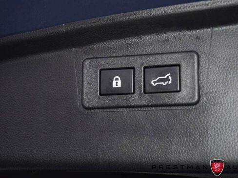 Used 2025 Subaru Outback Premium image 42