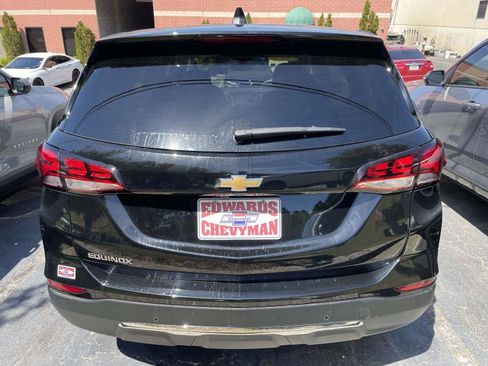 Used 2024 Chevrolet Equinox LT w/ LPO, Floor Liner Package image 9