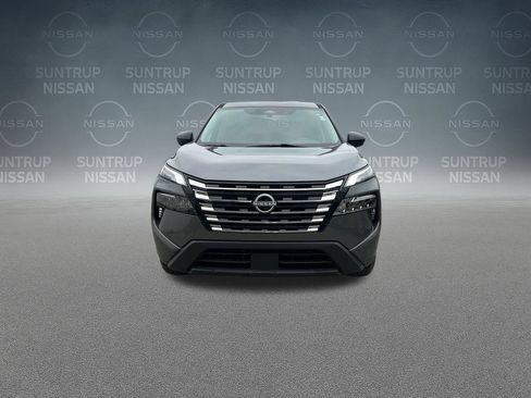 Used 2024 Nissan Rogue S FWD image 11