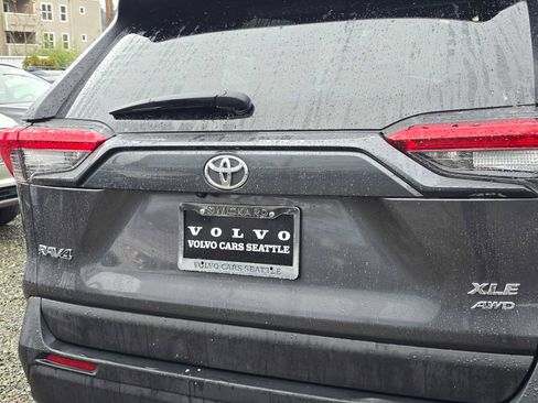 Used 2024 Toyota RAV4 XLE image 15