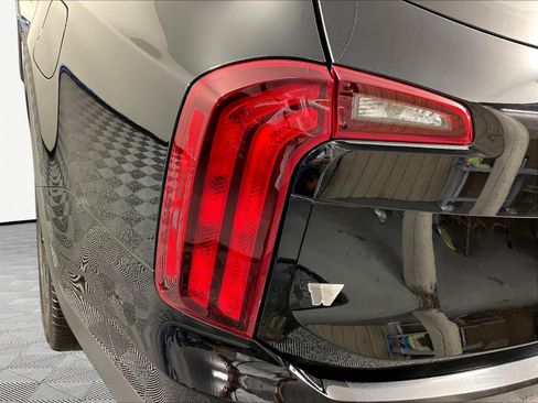 Used 2024 Kia Telluride S w/ S Sunroof Package AWD/4WD image 22