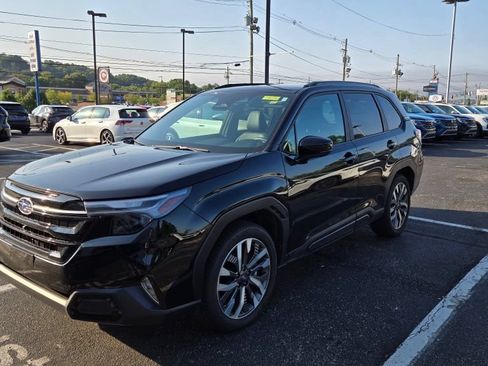 Certified 2026 Subaru Forester Touring AWD/4WD image 4