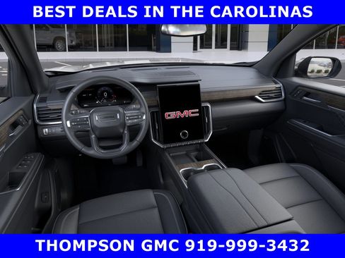 New 2025 GMC Acadia Denali FWD image 18
