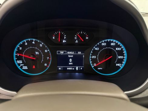 Used 2022 Chevrolet Malibu LT FWD image 13