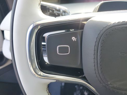 New 2025 Lincoln Navigator L Black Label image 17