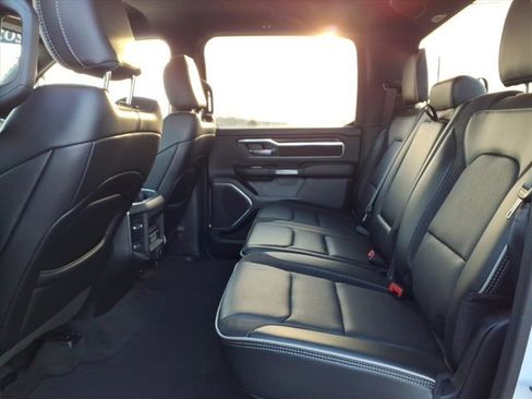 Used 2024 RAM 1500 Laramie image 25