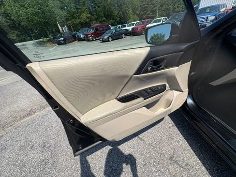 Used 2015 Honda Accord LX image 13