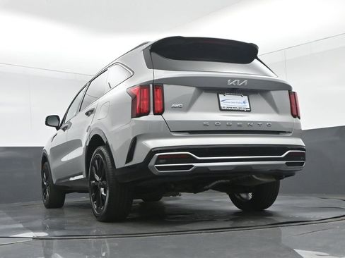 Used 2022 Kia Sorento SX image 67