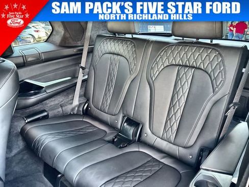 Used 2024 BMW X7 M60i w/ Executive Package image 33