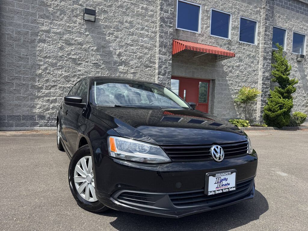 Used 2011 Volkswagen Jetta Sedan FWD image 1