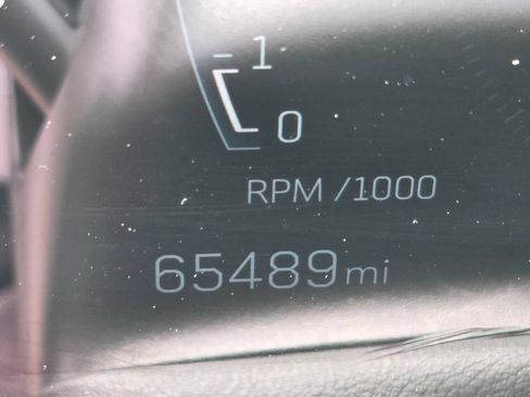 Used 2024 Cadillac XT4 Sport FWD image 24