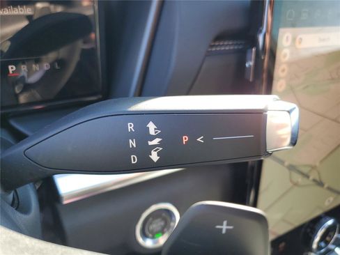 New 2026 GMC Terrain Elevation w/ Elevation Premium Package image 25