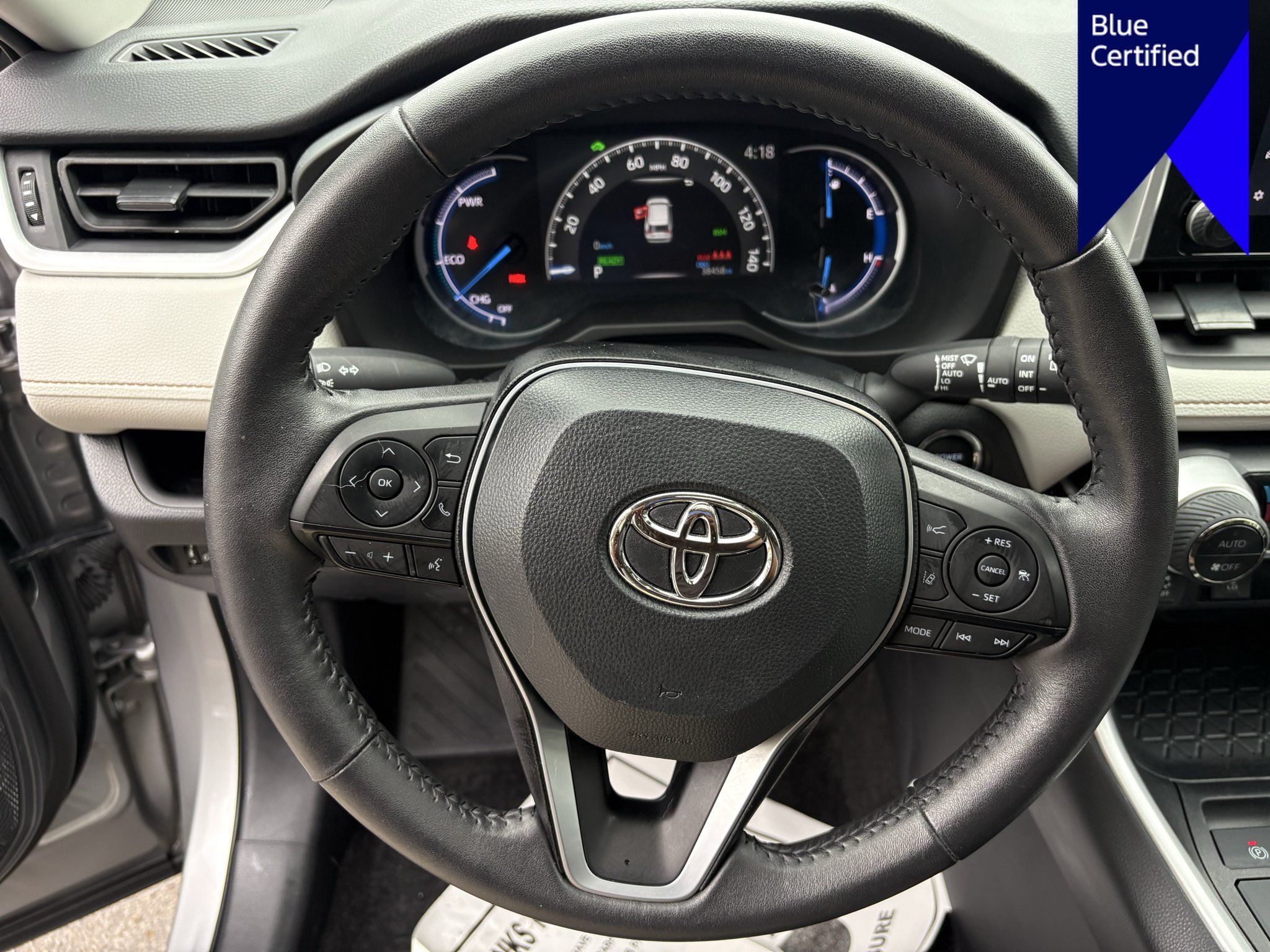 Used 2024 Toyota RAV4 XLE w/ Convenience Package AWD/4WD image 14