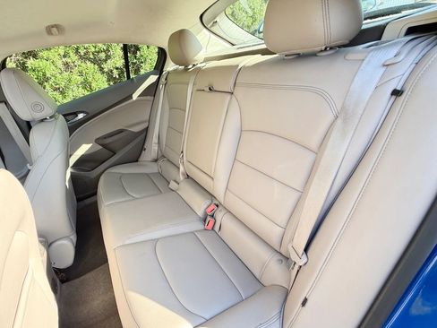 Used 2017 Chevrolet Cruze Premier FWD image 49