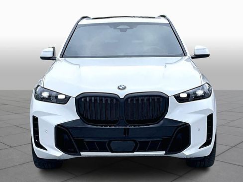 Used 2026 BMW X5 xDrive40i w/ M Sport Package image 4