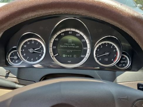 Used 2011 Mercedes-Benz E 550 Cabriolet image 13