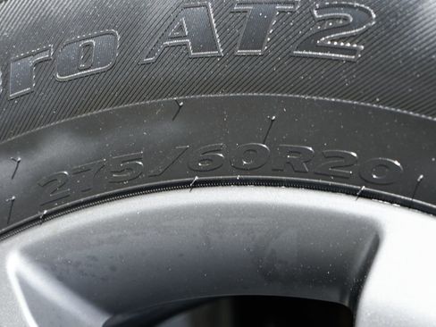 Used 2023 Ford F150 Lariat w/ Equipment Group 502A High image 49