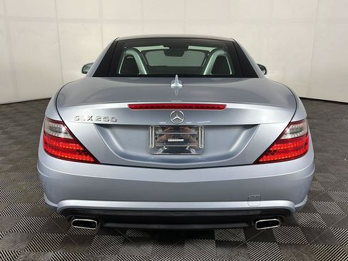 Used 2014 Mercedes-Benz SLK 250 image 15