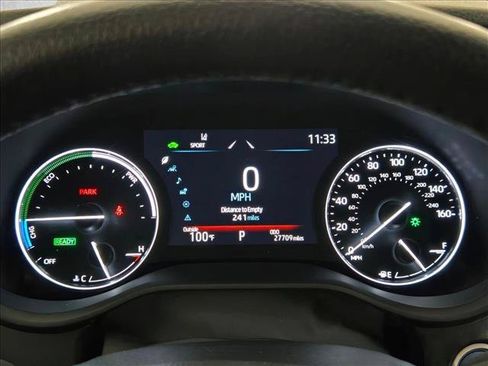 Used 2023 Toyota Sienna Limited AWD/4WD image 18